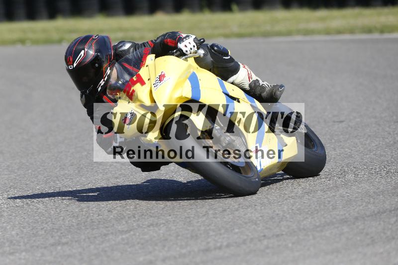 /17 17.05.2025 PROMAX ADR/Gruppe rot/24
